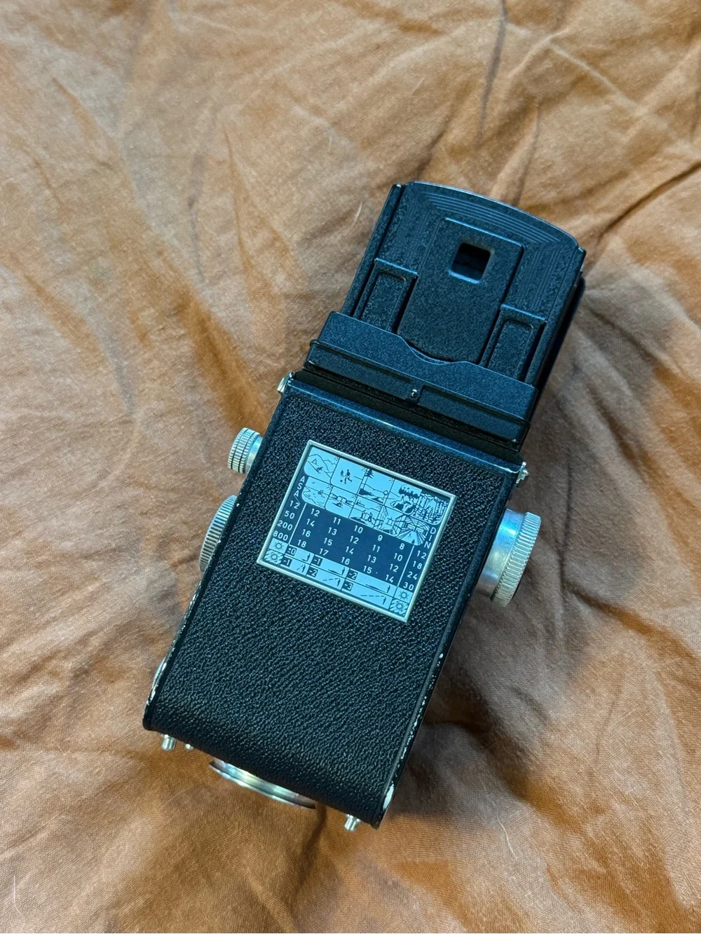 Rolleicord Black Twin-Lens Reflex 6x6 Medium Format Camera